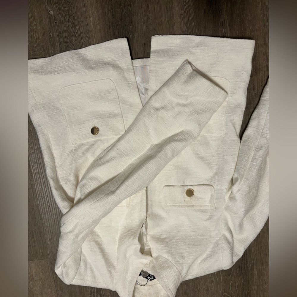 Zara Jacket - Picture 2 of 2